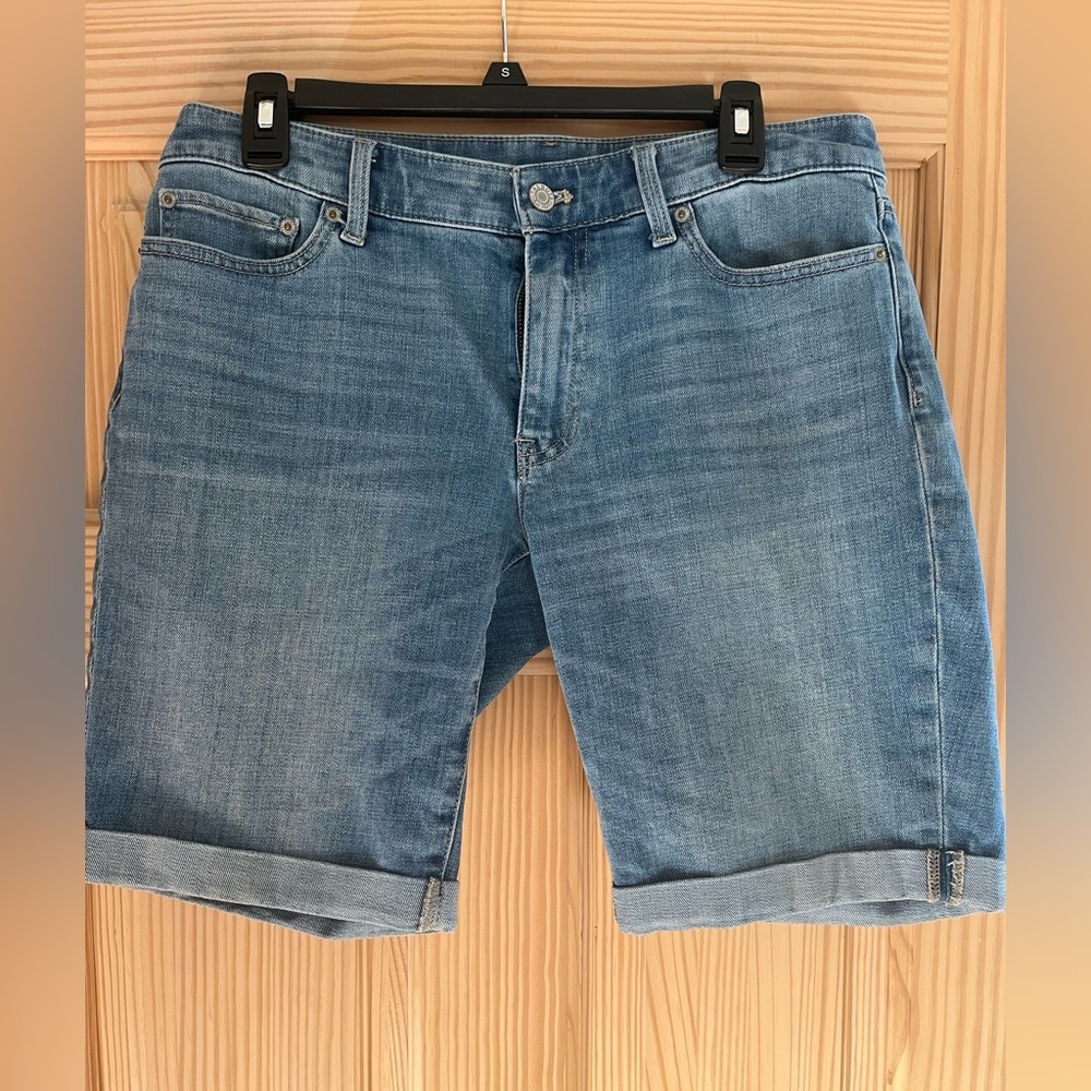 Torrid Flawless Girlfriend Short‎ Blue Jean Shorts Size 6